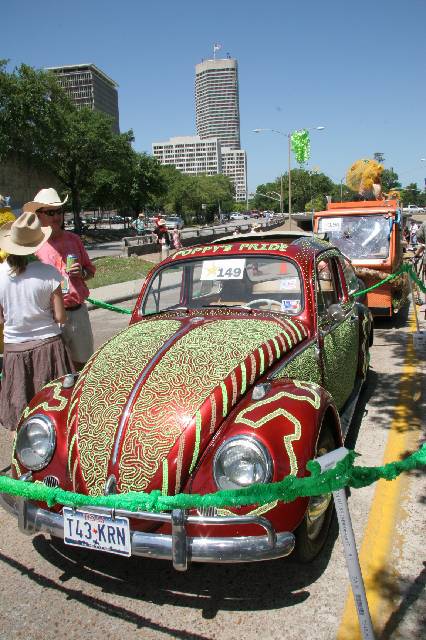 v2006_ArtCar_3_Parade 162 